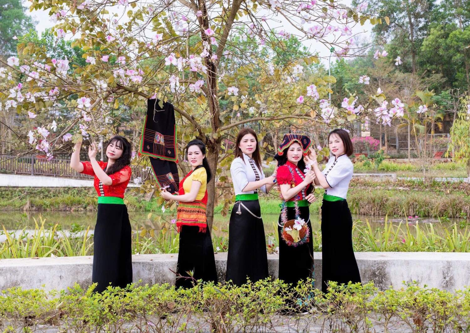 z6384866918951 fdb2b037e36d6fba2952570e75319f10