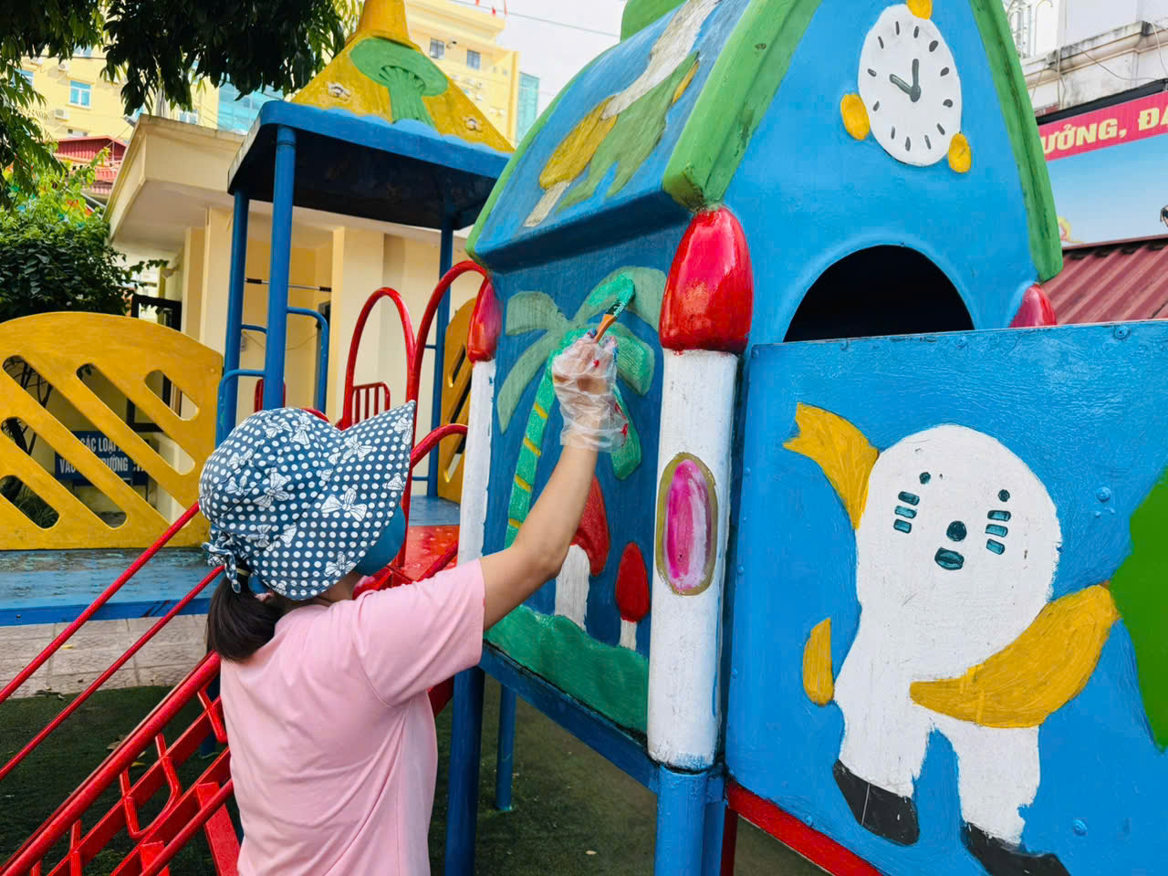 CÔNG TÁC LAO ĐỘNG, DỌN DẸP VỆ SINH CHÀO ĐÓN NĂM HỌC MỚI NĂM HỌC 2025 - 2026